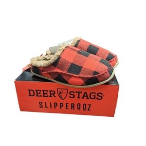 Deer Stags Slipperooz Boys‎ Size 4 M Red & Black Checkered Plaid